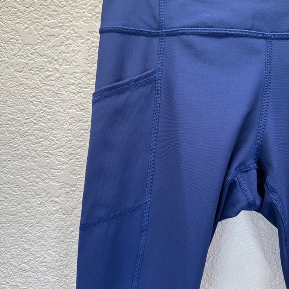 Lululemon Tight Stuff Tight II Crop Leggings Luxtreme Scallop Hem - Blue Size 6 - Picture 6 of 16